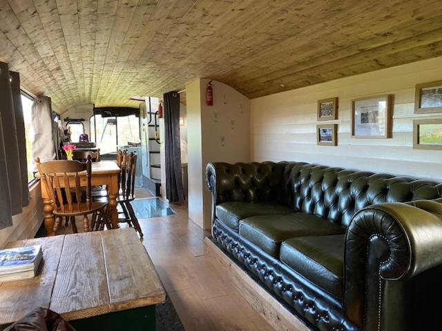 Berwick St James Stonehenge Campsite & Glamping酒店 外观 照片