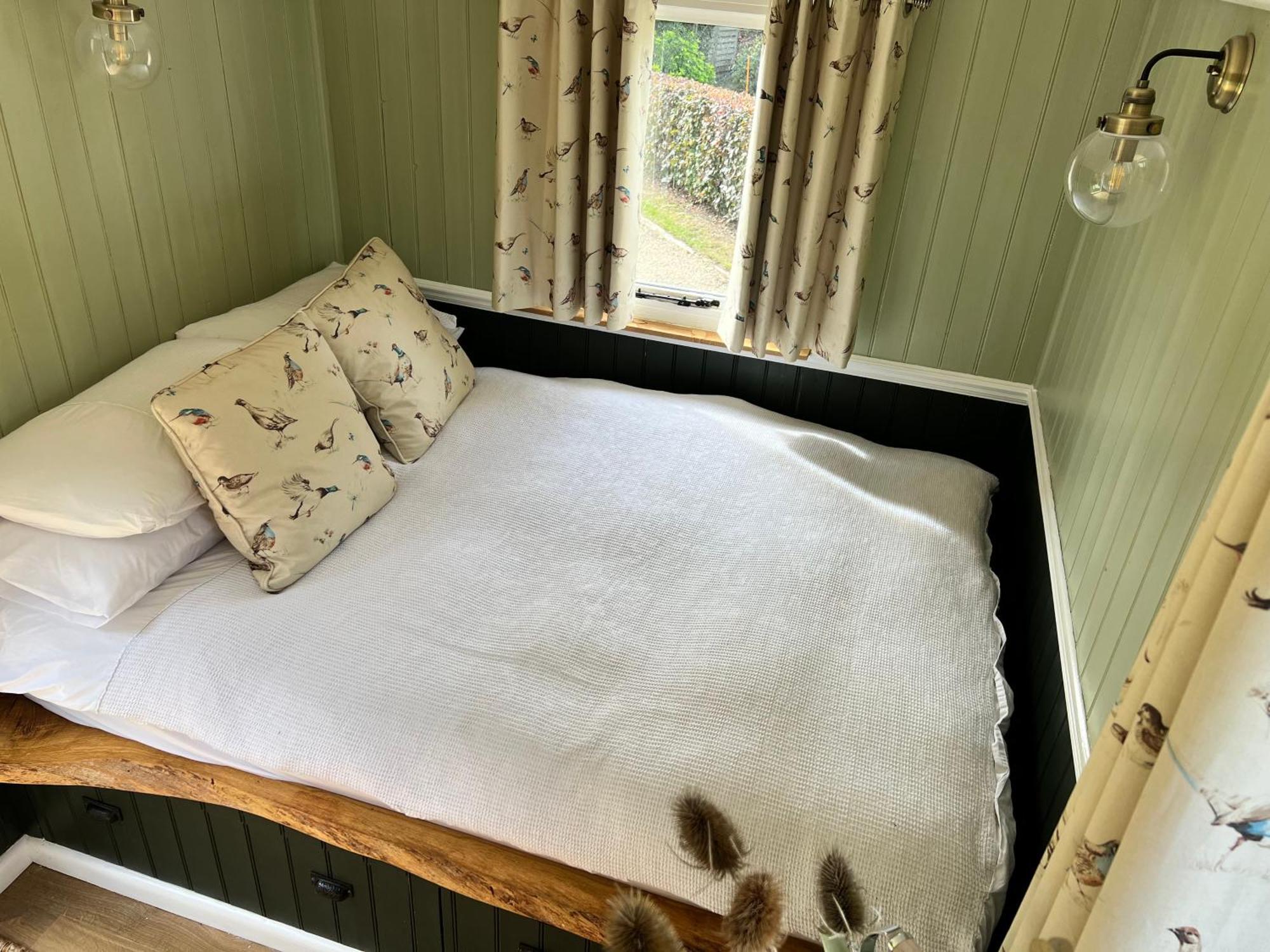 Berwick St James Stonehenge Campsite & Glamping酒店 外观 照片